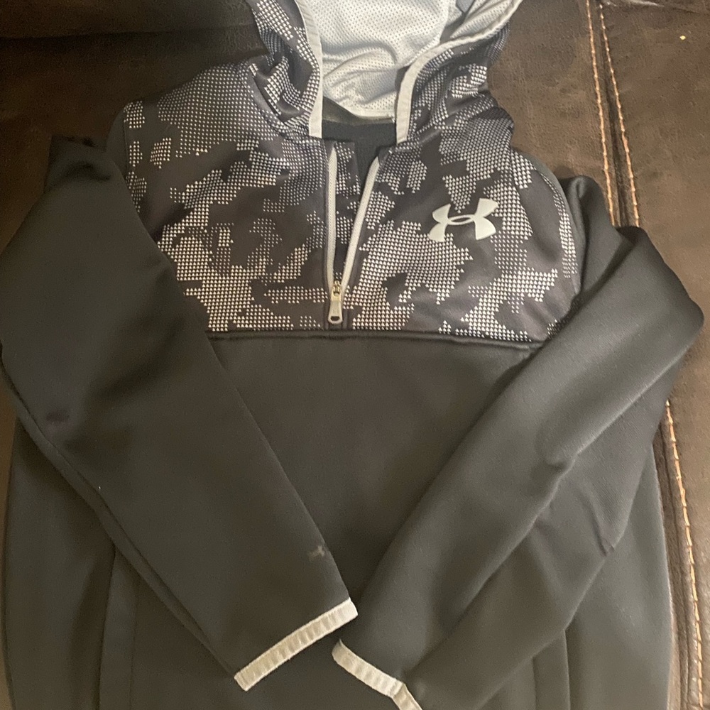 Boys medium hoodie bundle